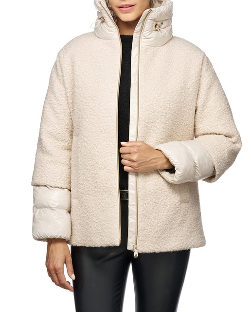 Imagen 0 de Abrigo oversize acolchado de mujer