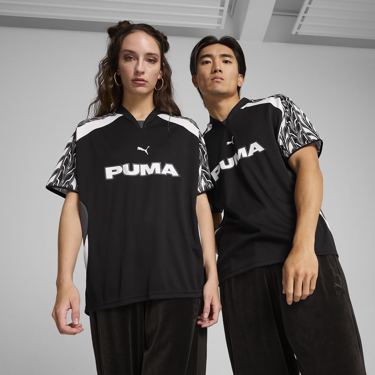 T-shirt de Homem Football Jersey Preto-1