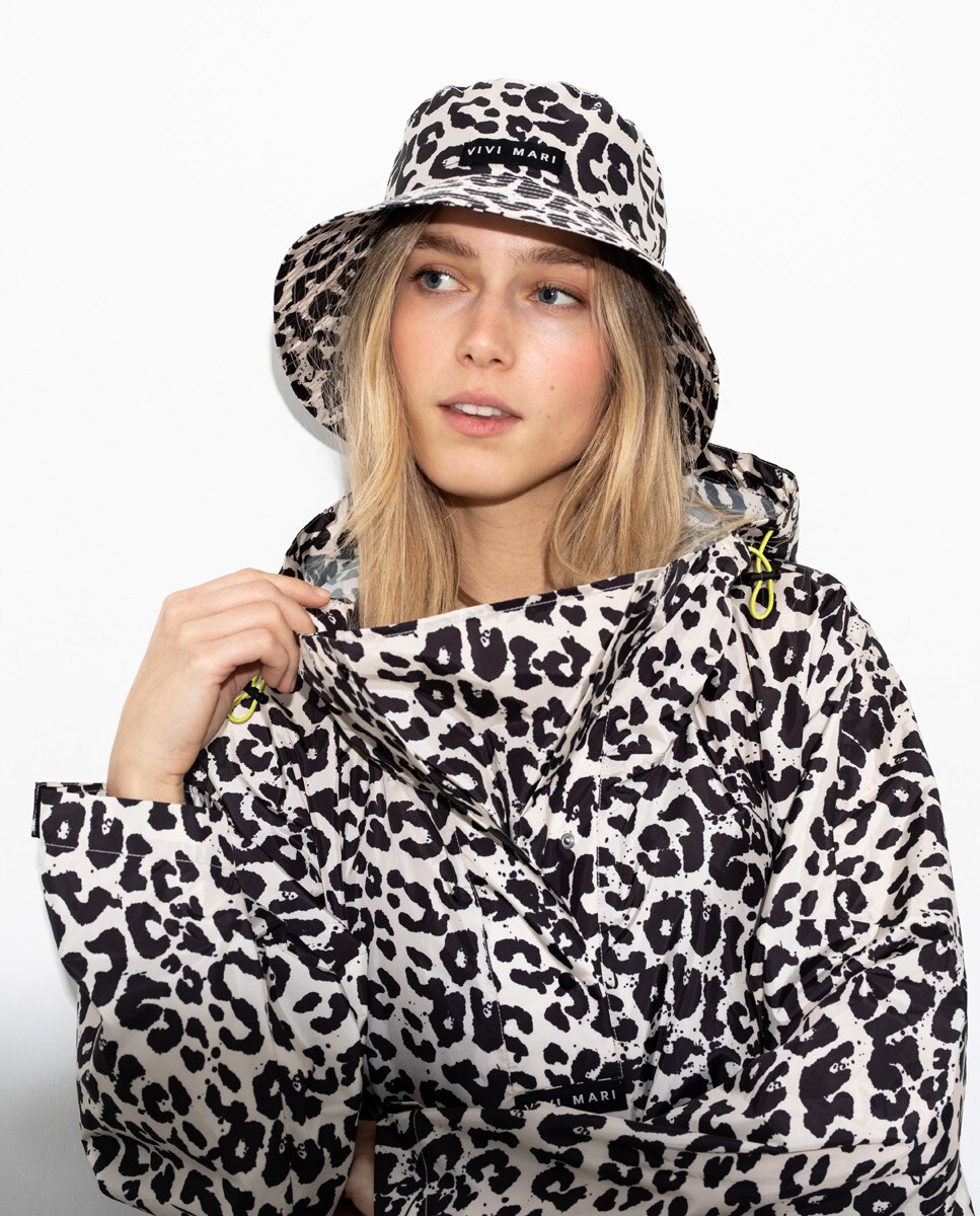 Chapéu para a Chuva com Estampado de Manchas Cru-4