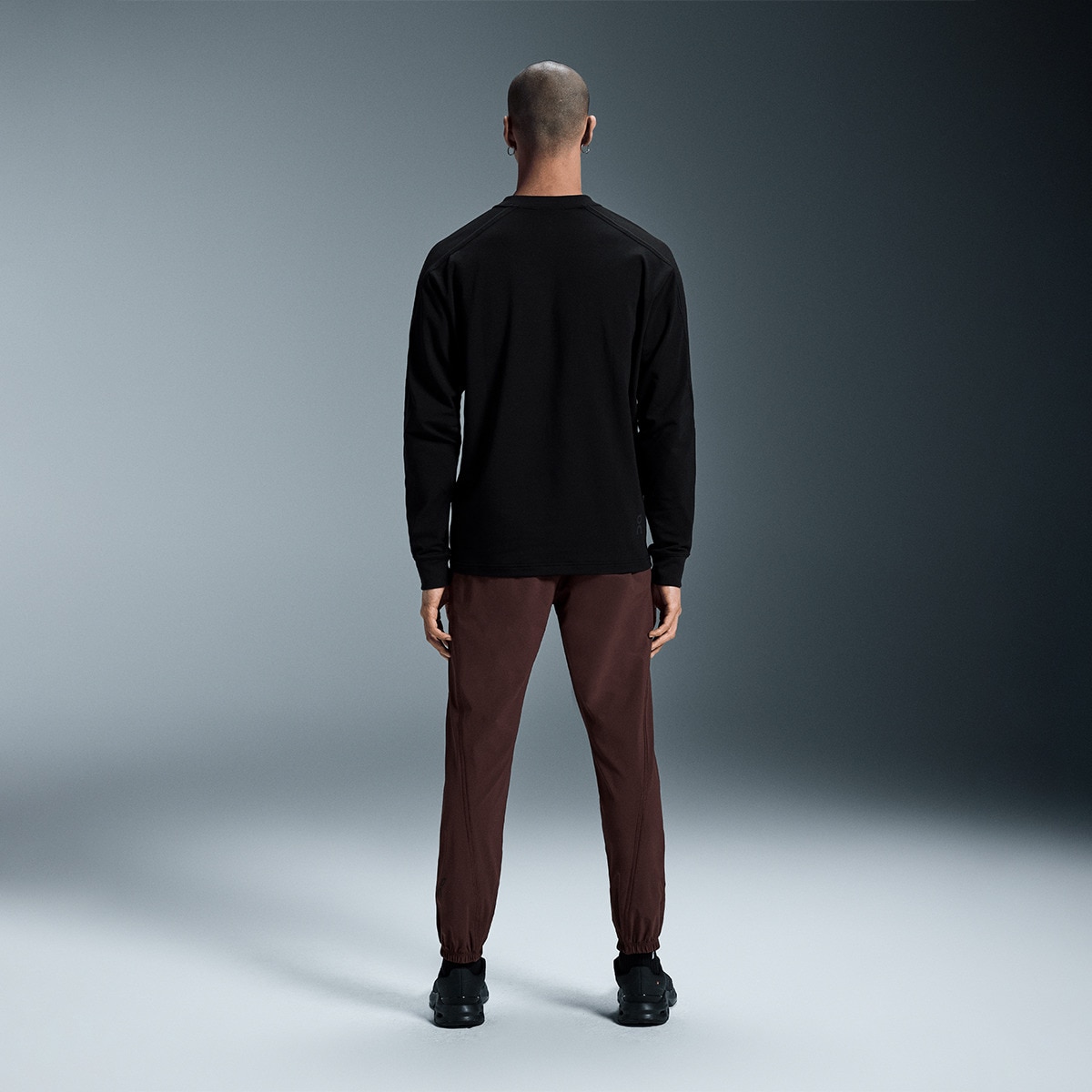 Sweatshirt de Homem Movement Crew Preto-2