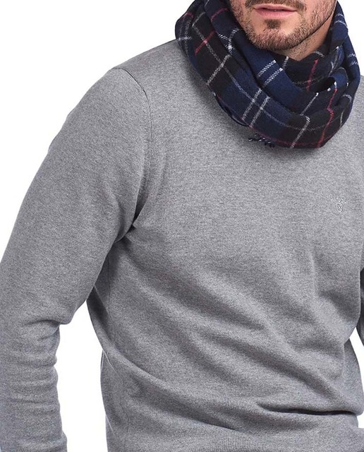 Imagen 0 de Bufanda de hombre de lana con flecos