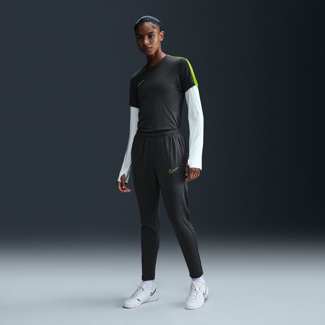 Imagem 0 de Calças de mulher Dri-FIT Academy