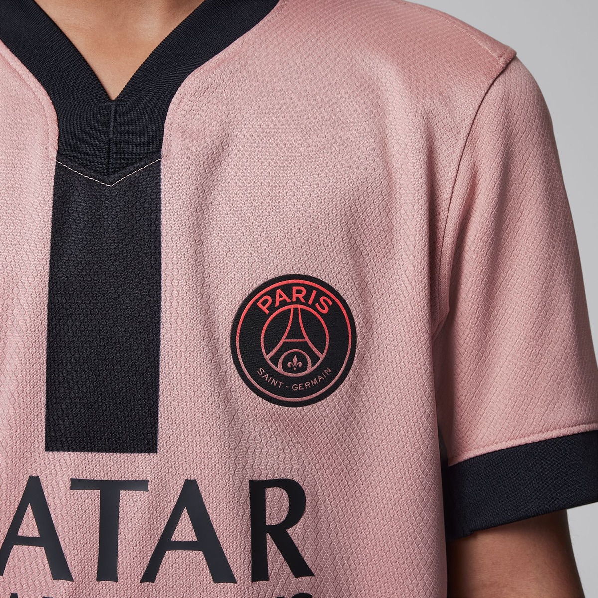 T-shirt de Criança 3.º Equipamento Paris Saint-Germain PSG 2024-2025 Stadium Rosa-4