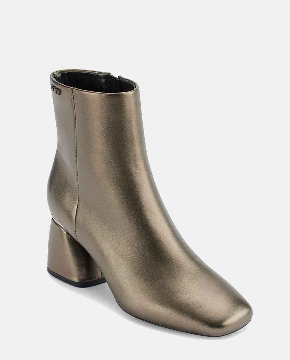 Botins com Salto de Bloco e Biqueira Redonda Prata-2