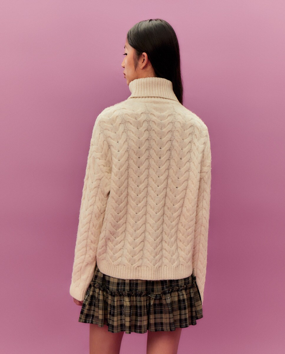 Camisola de Malha do Cabo com Gola Cisne 120 Cru-6