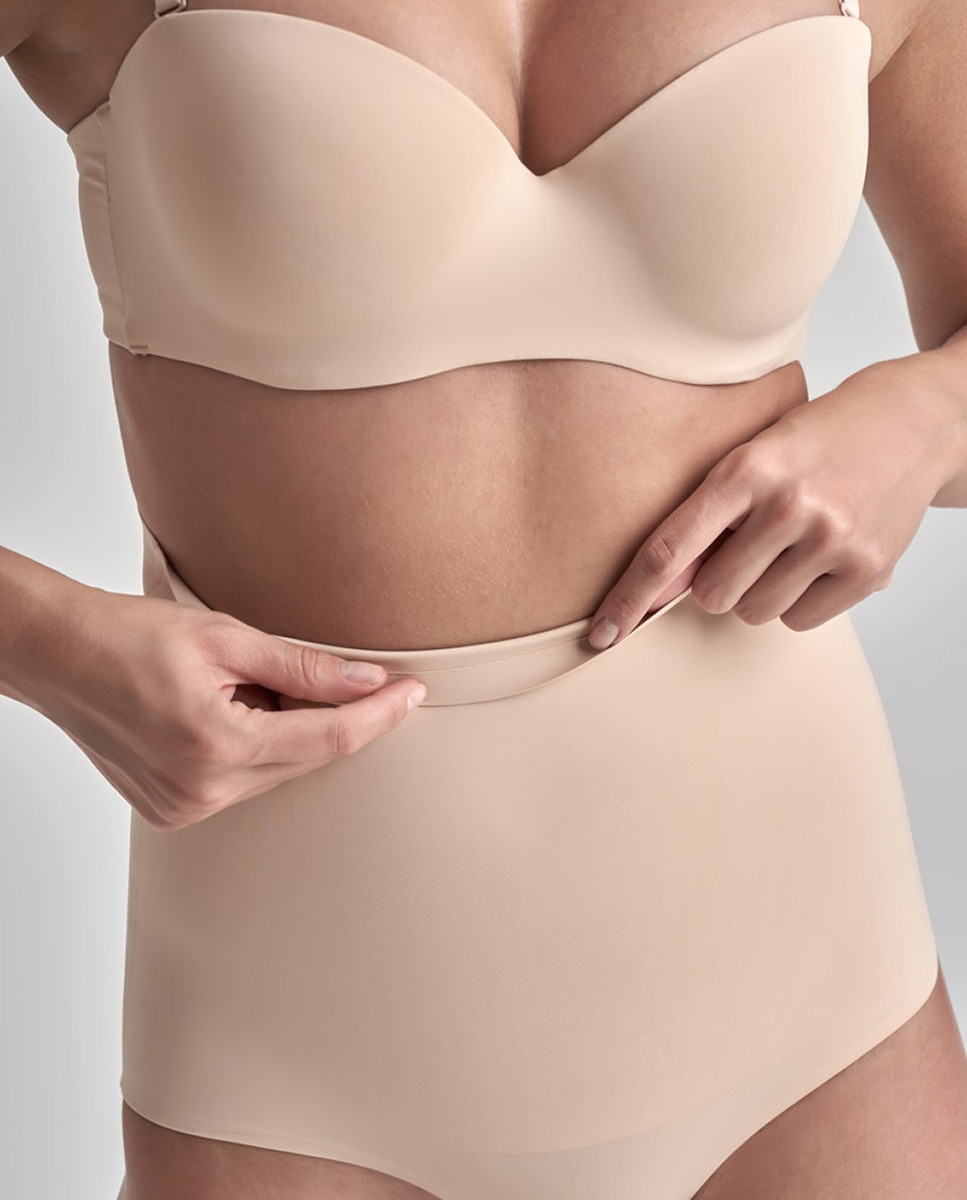 Cueca de Cintura Subida com Controlo de Barriga Bege-3