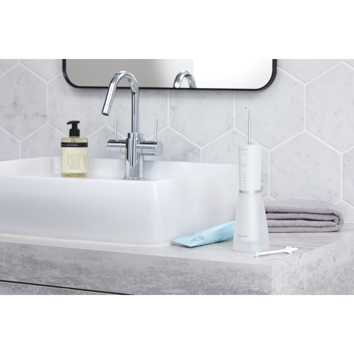 Irrigador dental Panasonic EW-DJ86-W503 portátil Blanco-11