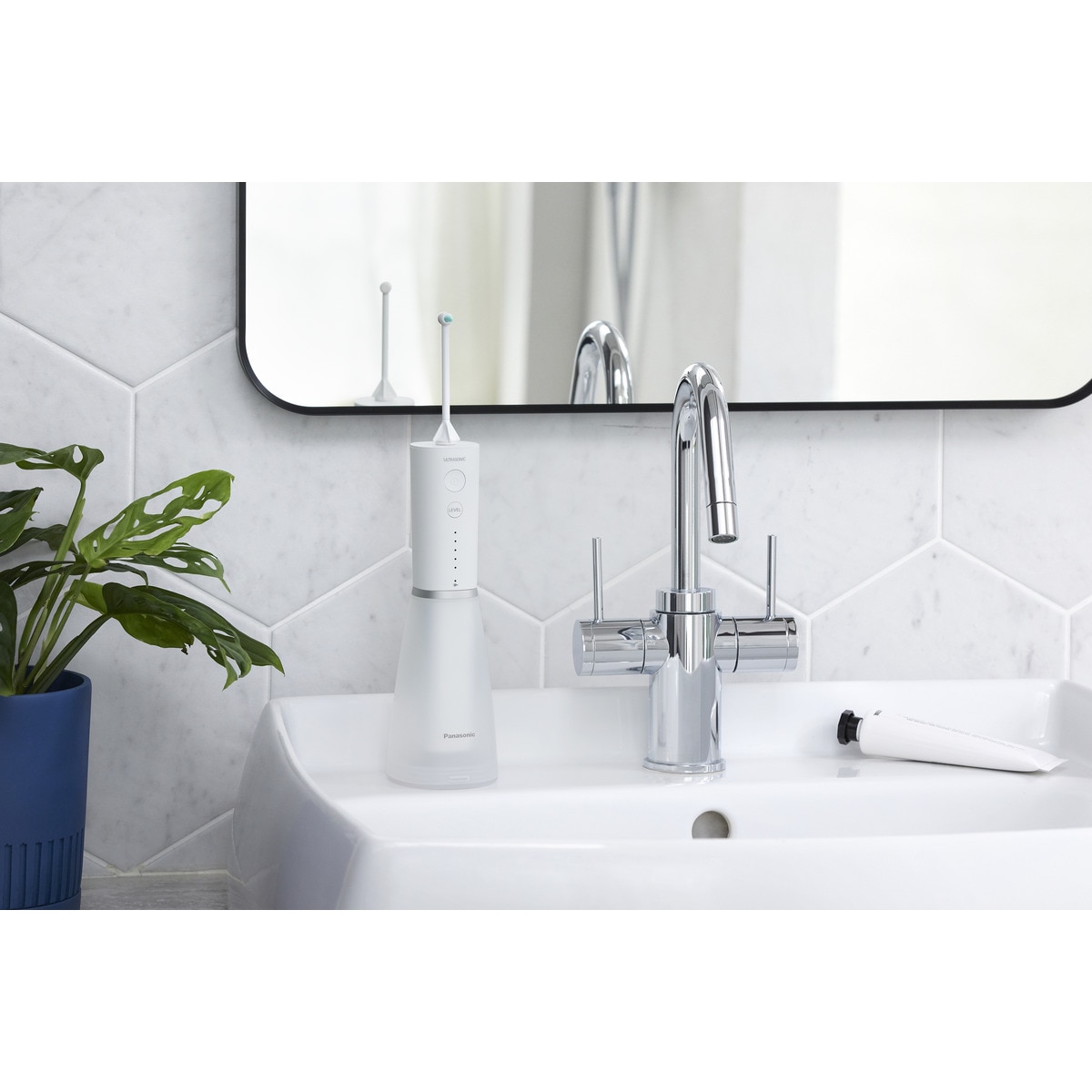 Irrigador dental Panasonic EW-DJ86-W503 portátil Blanco-12