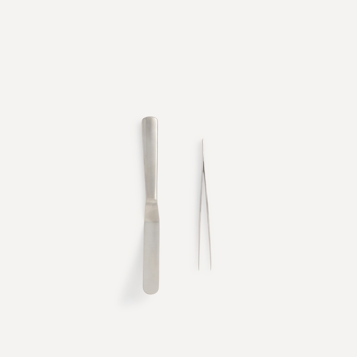 Set de espátula y pinza de acero inoxidable Presición El Corte Inglés Acero-1