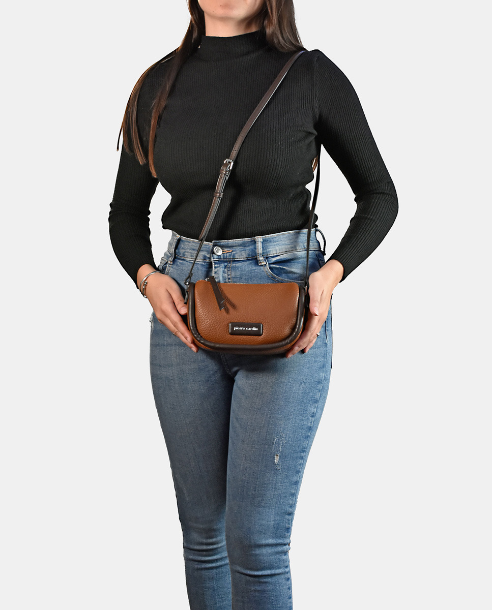 Mala Crossbody Pequena em P.U. - Preto/Bordeaux Castanho-claro-2