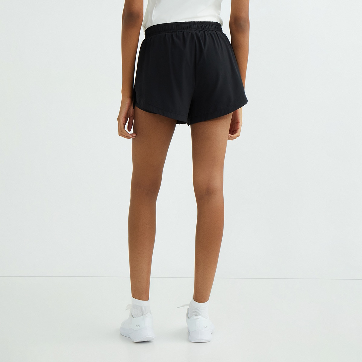 Pantalón corto con malla interior de mujer Negro-3