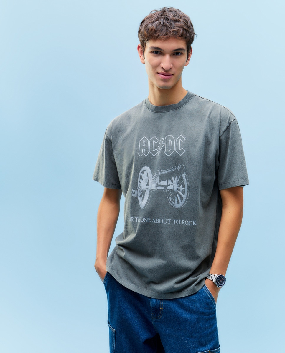 T-shirt de Manga Curta Licença AC/DC Caqui-6