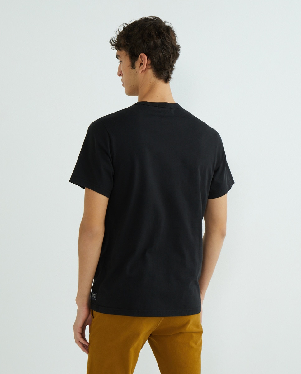 T-shirt de Manga Curta Preto-3