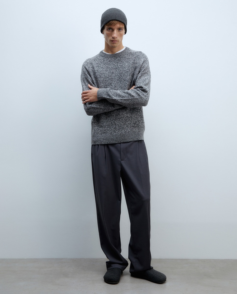 Camisola de Malha com Decote Redondo Twisted Cinzento-5