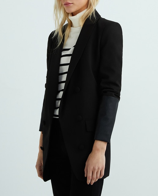 Imagen 0 de Blazer de mujer con manga larga