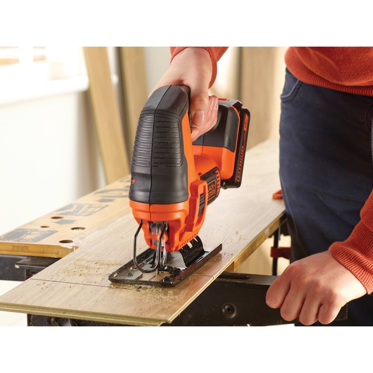 Sierra Calar Pendular 18V Naranja / Negro-2