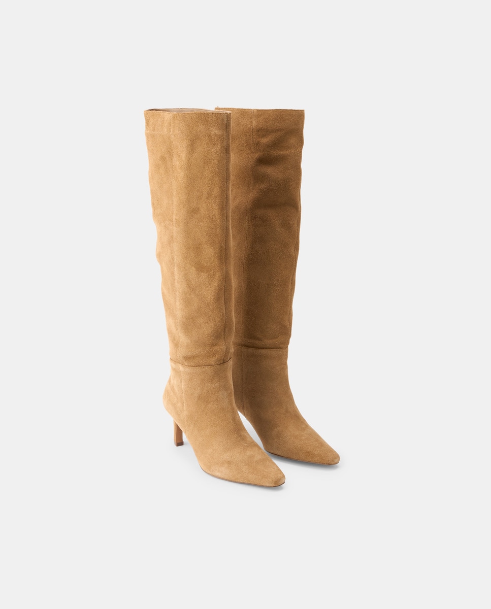Botas com Salto e Efeito Enrugado Castanho-2