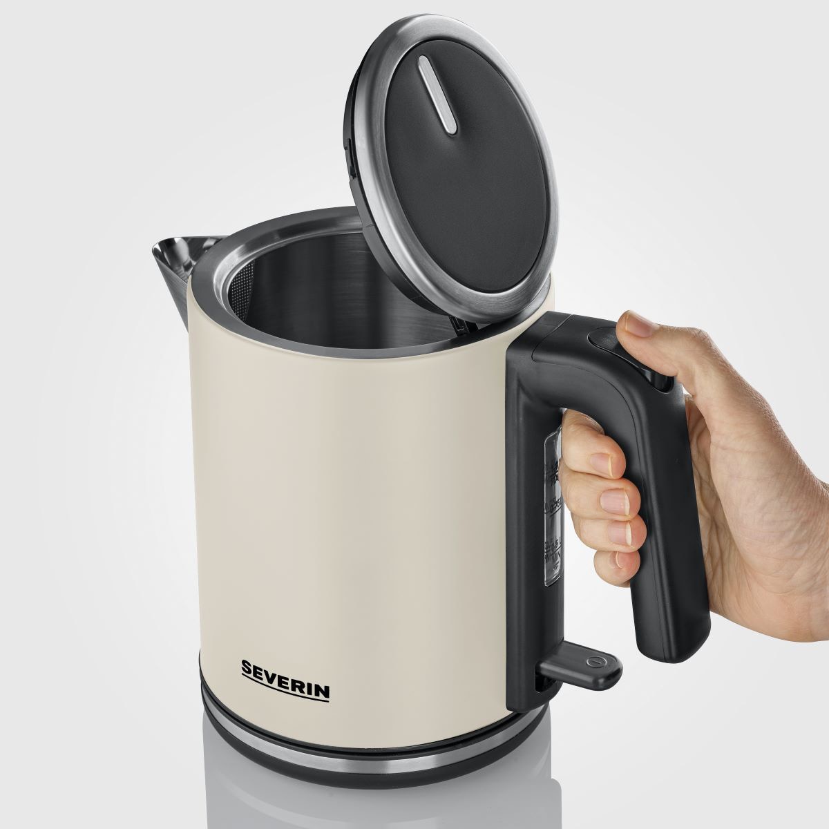 Hervidor de agua Severin 9577 con sistema inalámbrico central de 360° Beige / Negro-3