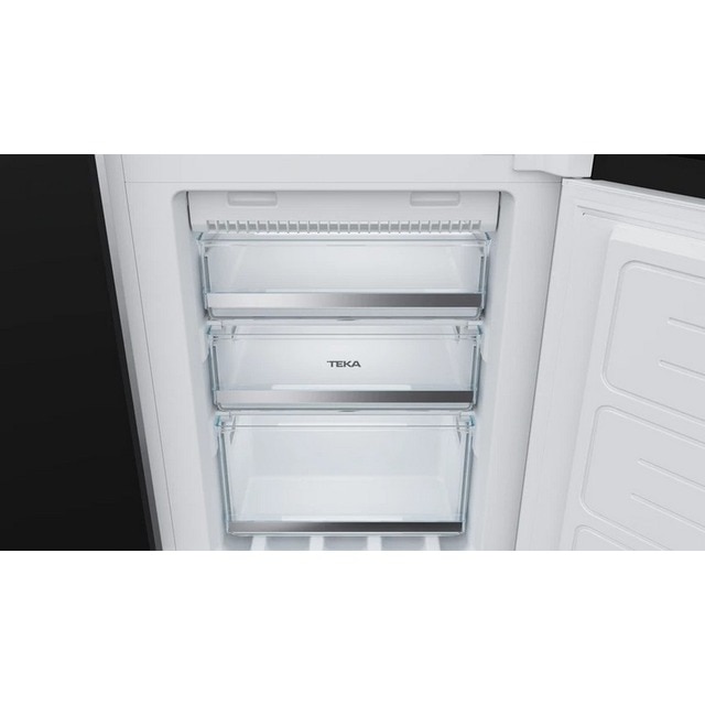Frigorífico Combinado Encastrável TEKA RBF 73351  No Frost com 2 FreshBox e de 176,9 cm - Branco Branco-7