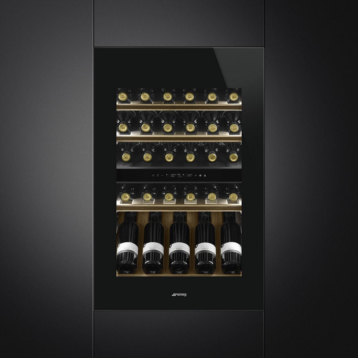 Garrafeira Encastrável Smeg Universal CVI040BE para 40 Garrafas Standard - Preto Preto-2
