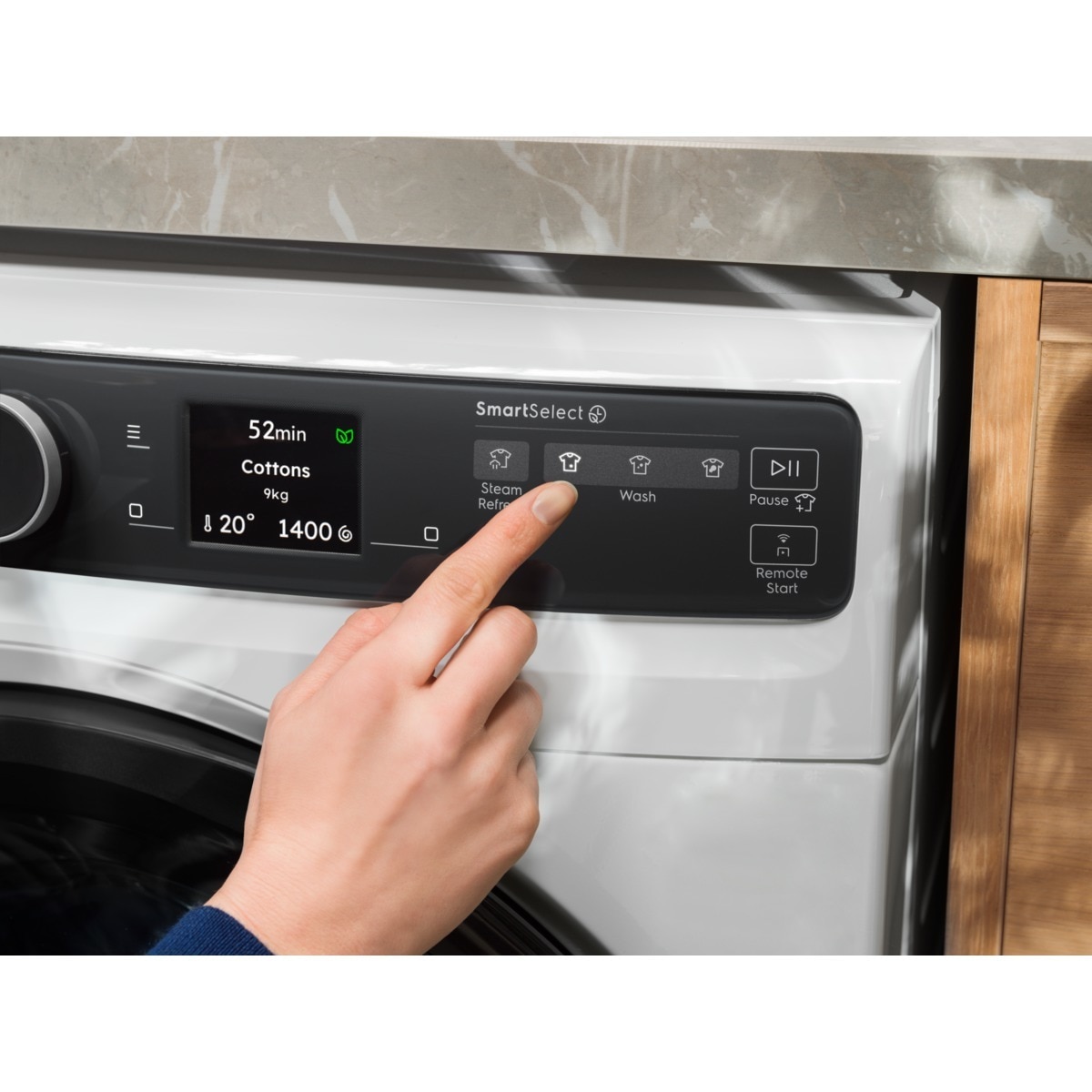 Máquina de Lavar Roupa Eletrolux Série 800 EFI8704L7Q Carga Frontal, UltraCare, Autodose, de 11 Kg e de 1400 rpm - Branco Branco-7