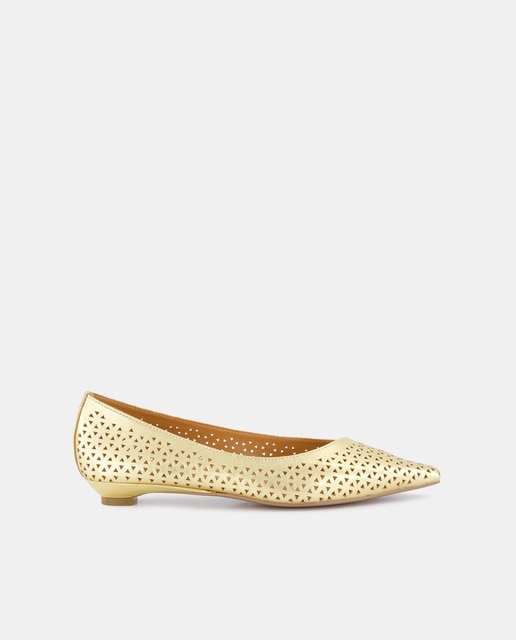 Imagen 0 de Zapatos planos de mujer con picados