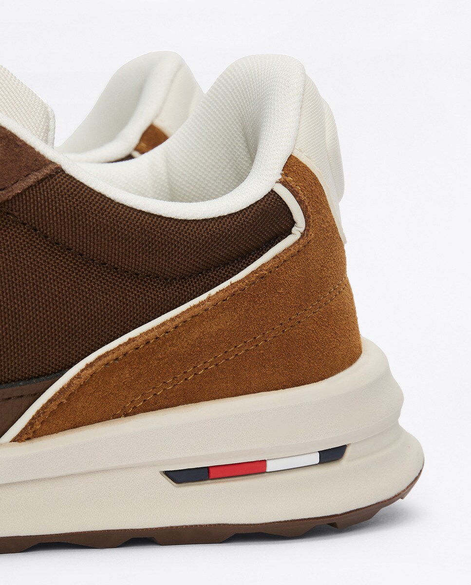 Sapatilhas de Running Retro em Mistura de Materiais Castanho-13