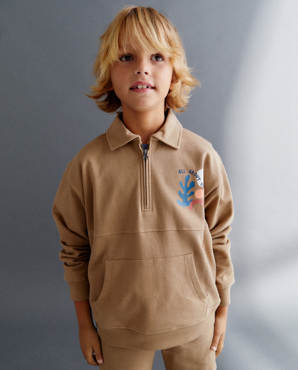 Sweatshirt com Fecho de Correr Castanho-1