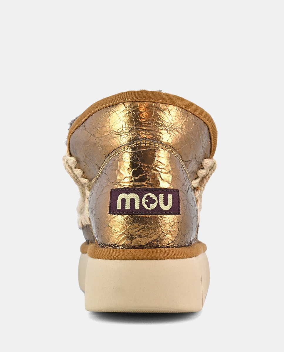 Botins Rasos Eskimo em Pele com Plataforma Ouro-3