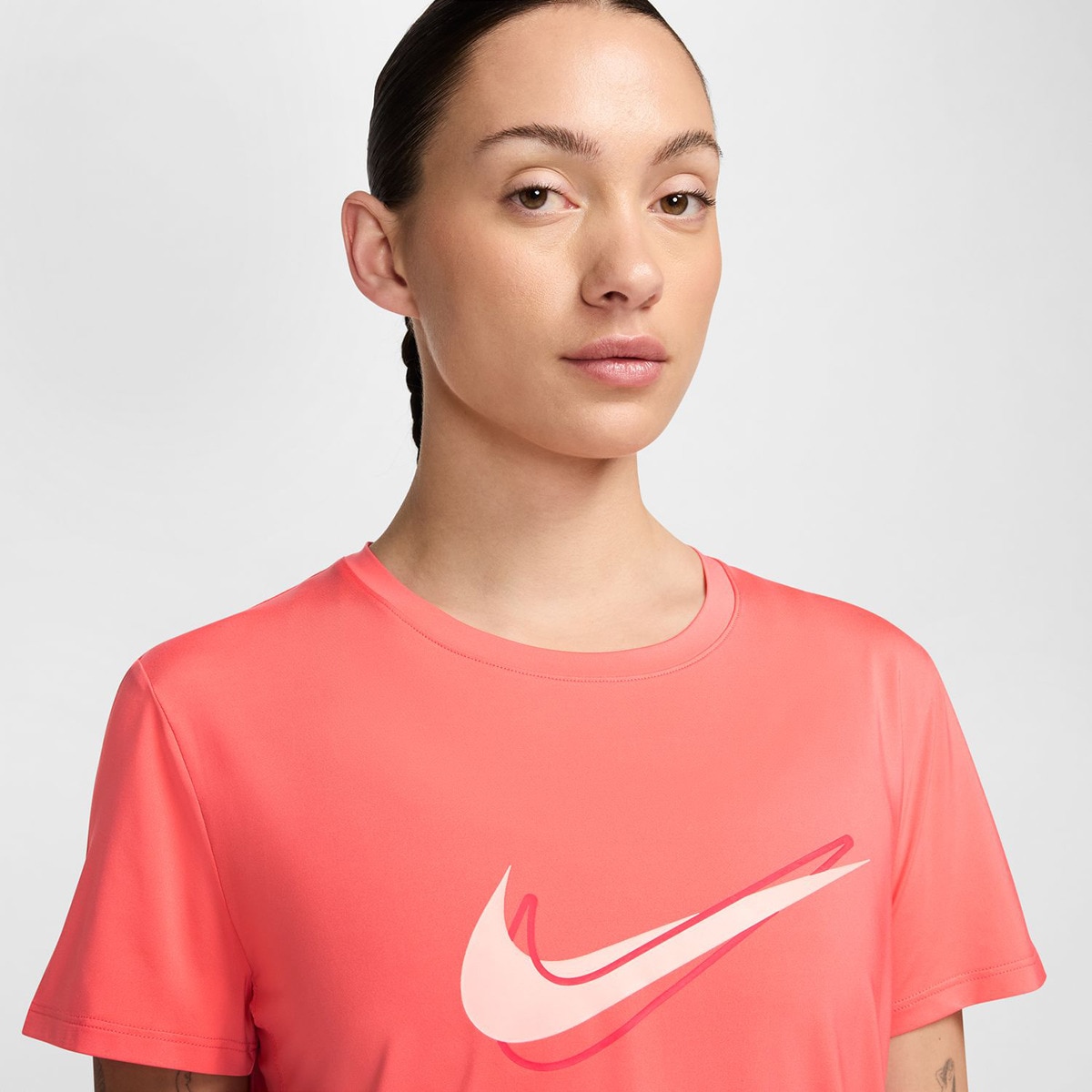 T-shirt de Mulher One Swoosh Coral-3