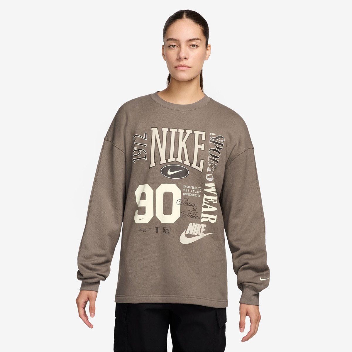 Sweatshirt de Mulher Sportswear Street Castanho-1