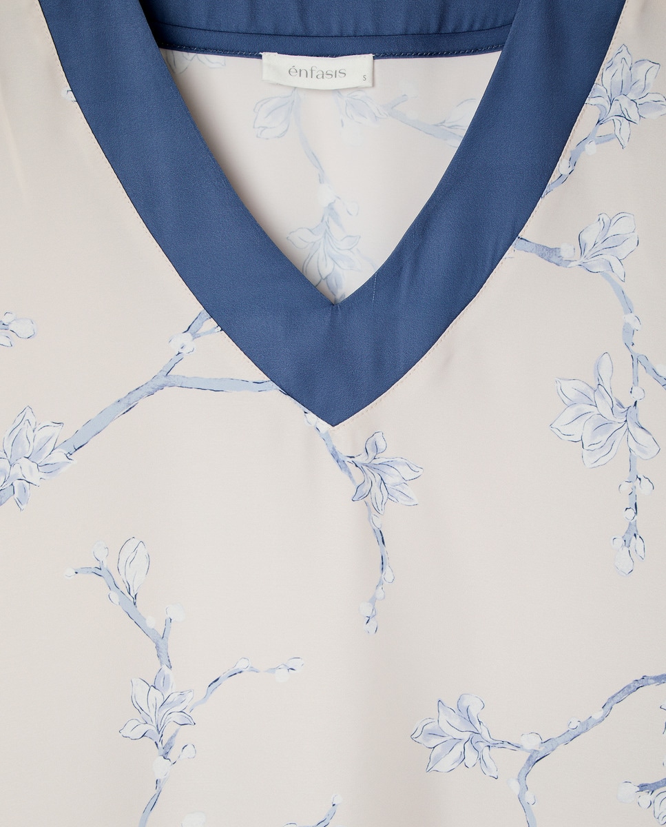 Camisa de Dormir de Cetim com Decote em Bico Azul-5
