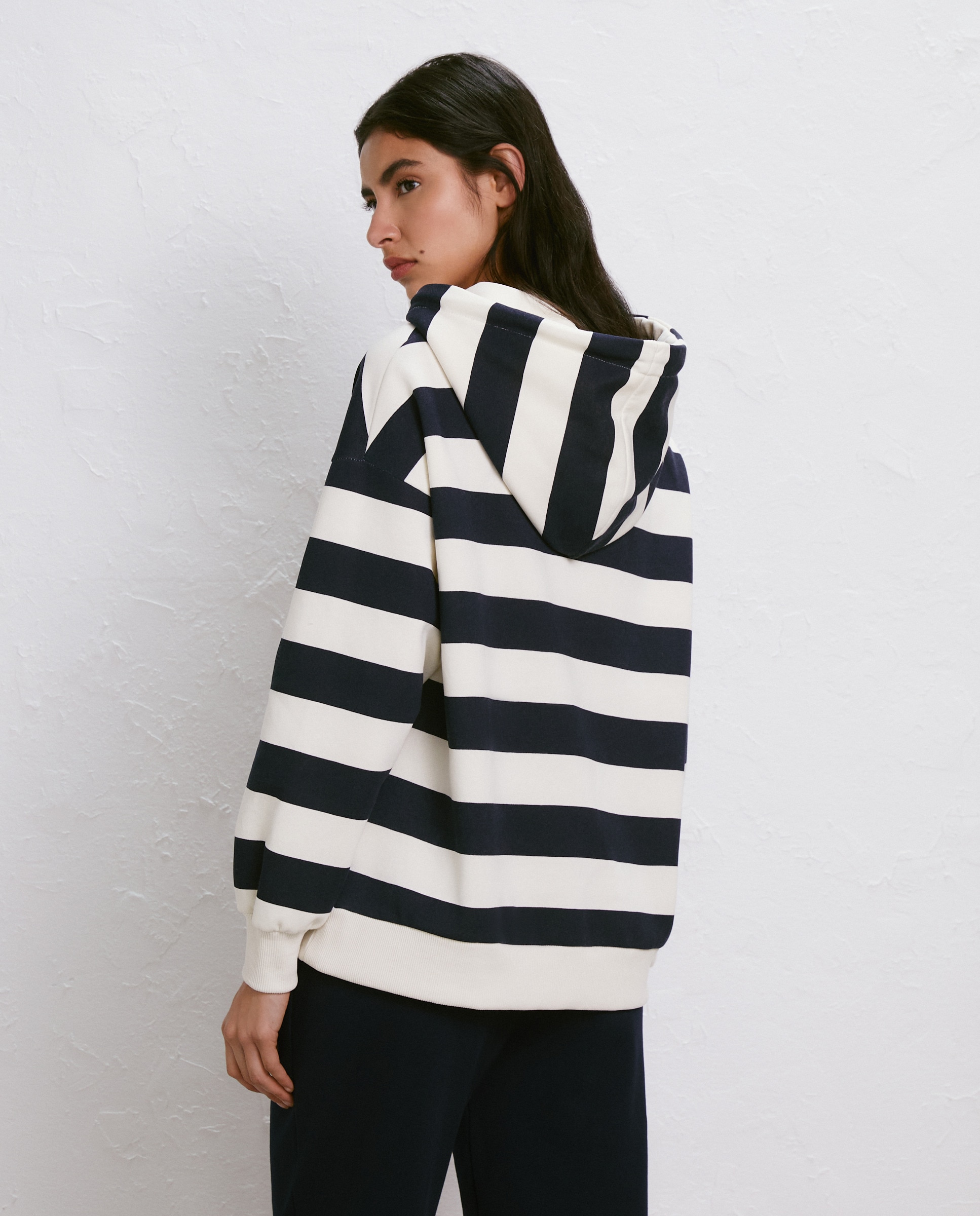 Sweatshirt às Riscas com Capuz Branco-3