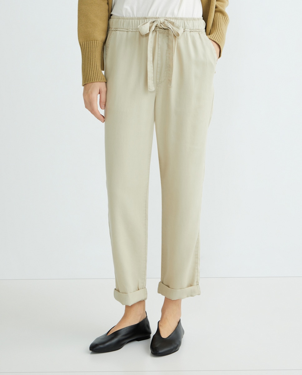 Pantalón mujer bajo vuelta Marrón-2