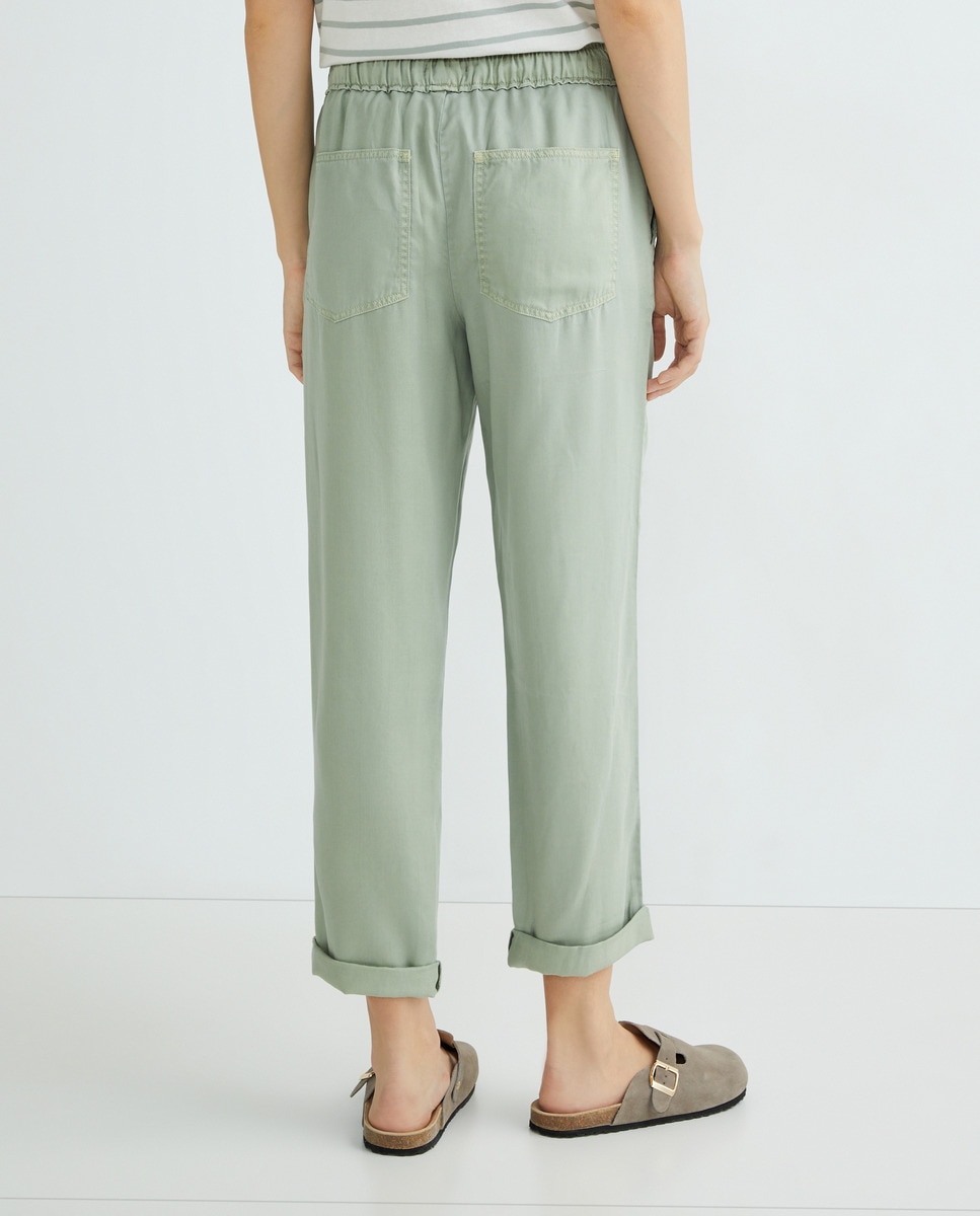 Pantalón mujer bajo vuelta Verde-3