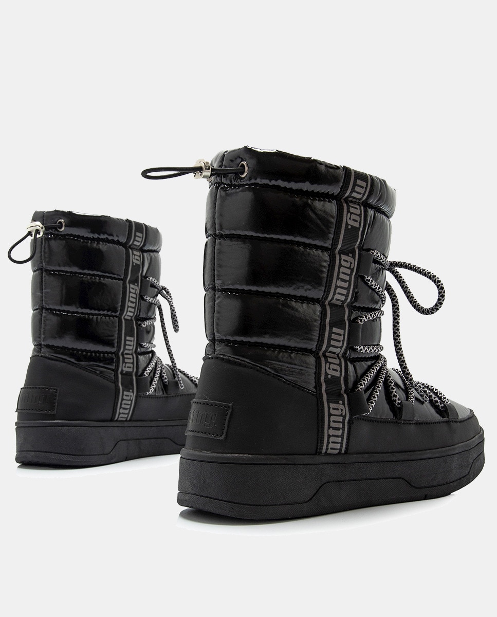 Botas Nepal com Acabamento Acolchoado Preto-5