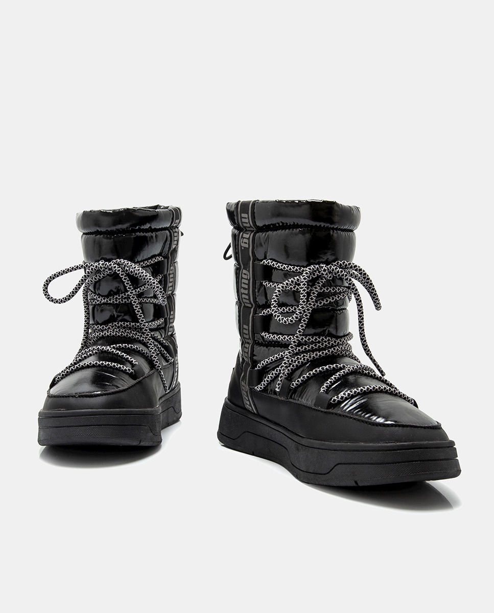 Botas Nepal com Acabamento Acolchoado Preto-2