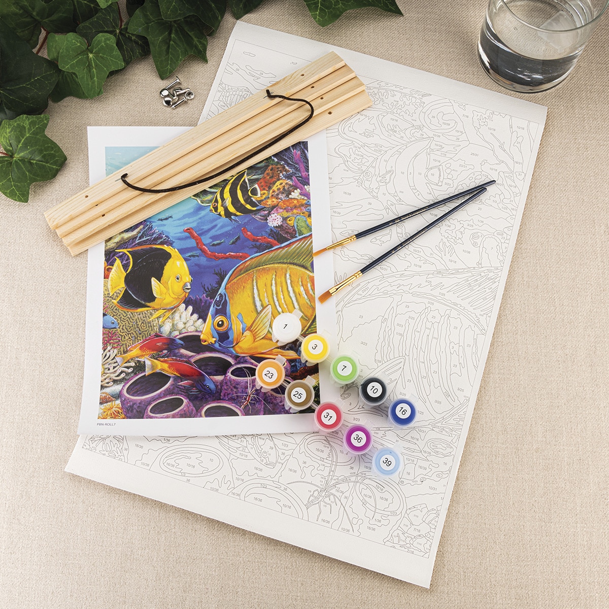 Pintar por números PBN-ROLL7 con lienzo para colgar, pinturas y pinceles, dibujo arrecife de coral del Caribe marca Royal Langnickel 4