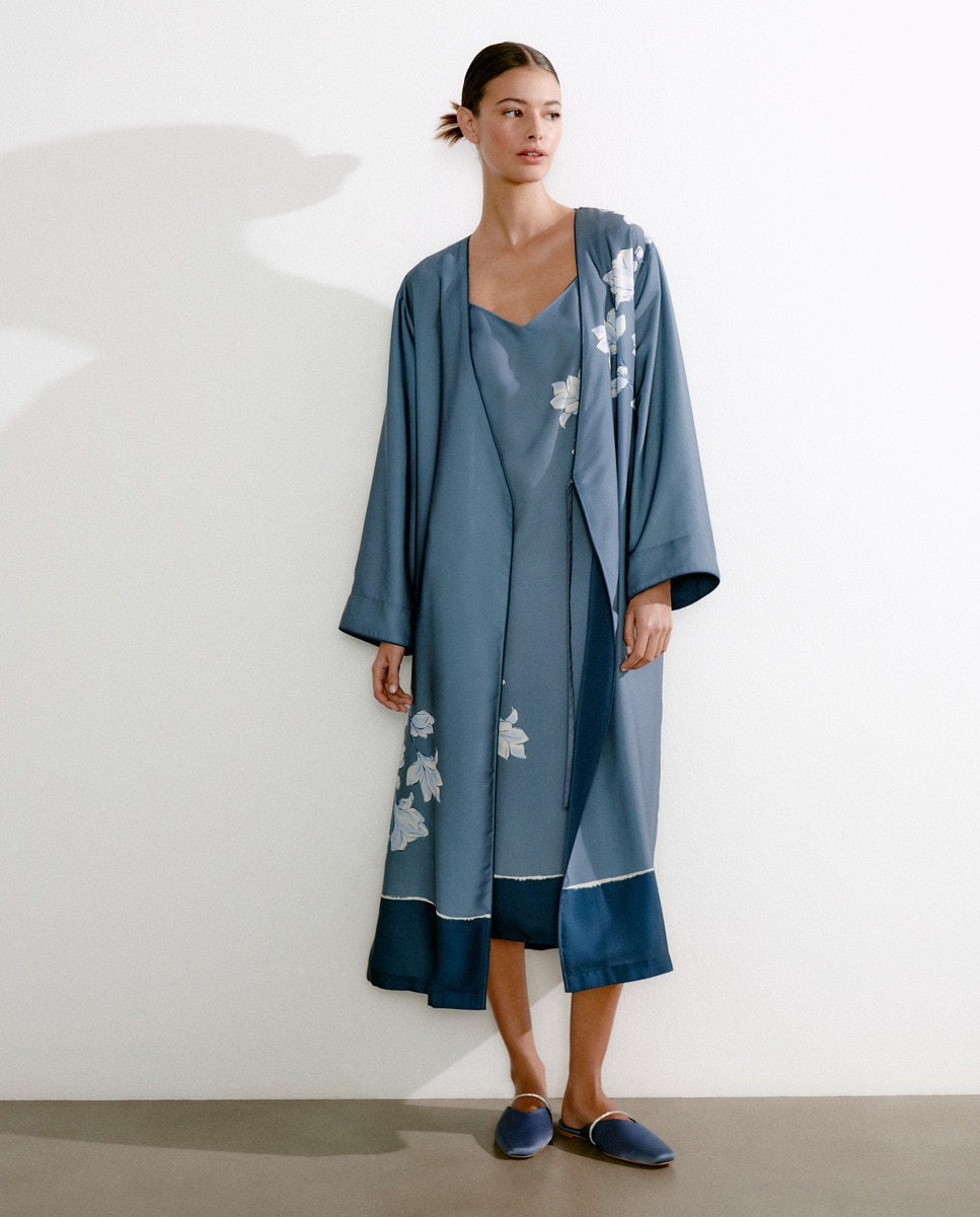 Robe Acetinado Cruzado Azul-2