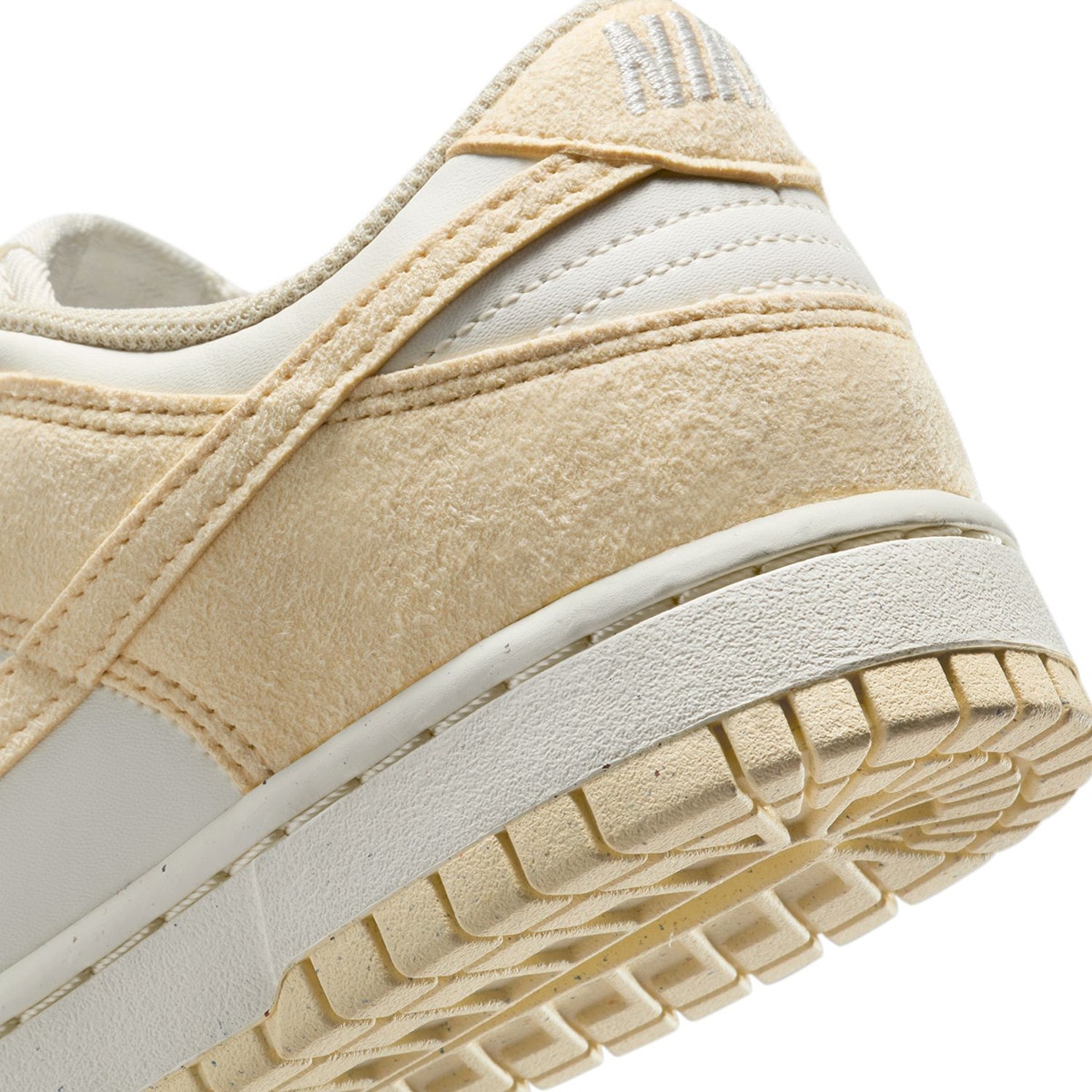 Sapatilhas Casual de Mulher Wmns Dunk Low 8