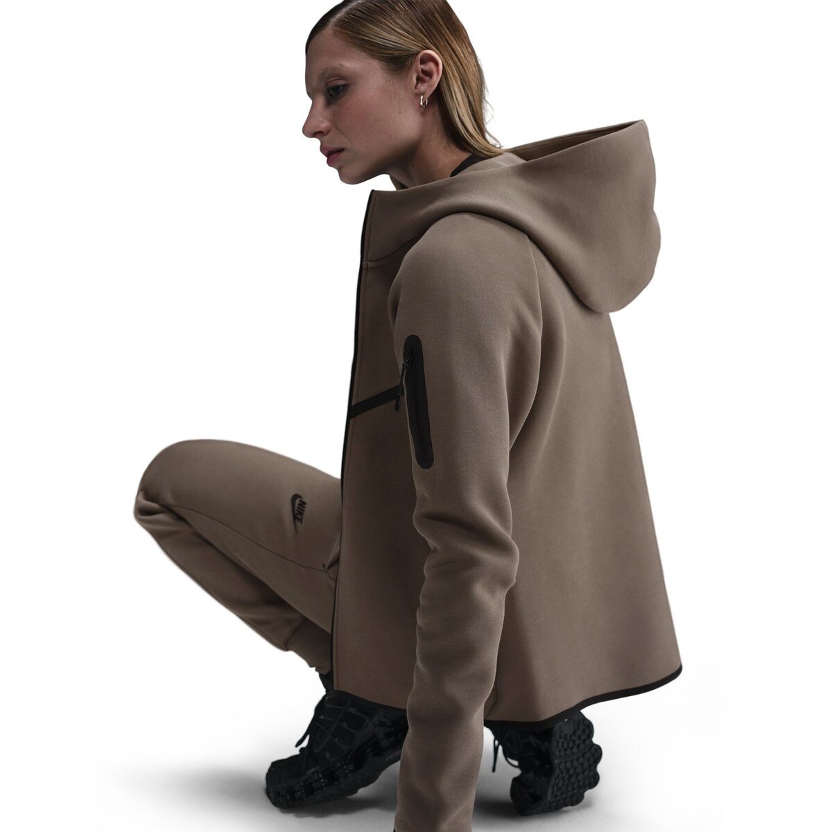 Sweatshirt Sportswear Tech Fleece Windrunner Castanho-5