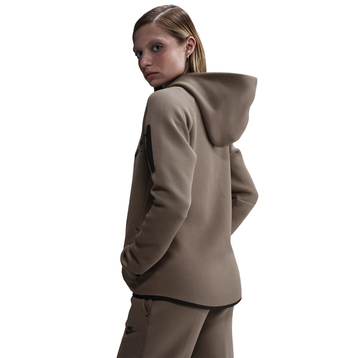 Sudadera de mujer Sportswear Tech Fleece Windrunner Nike · Nike