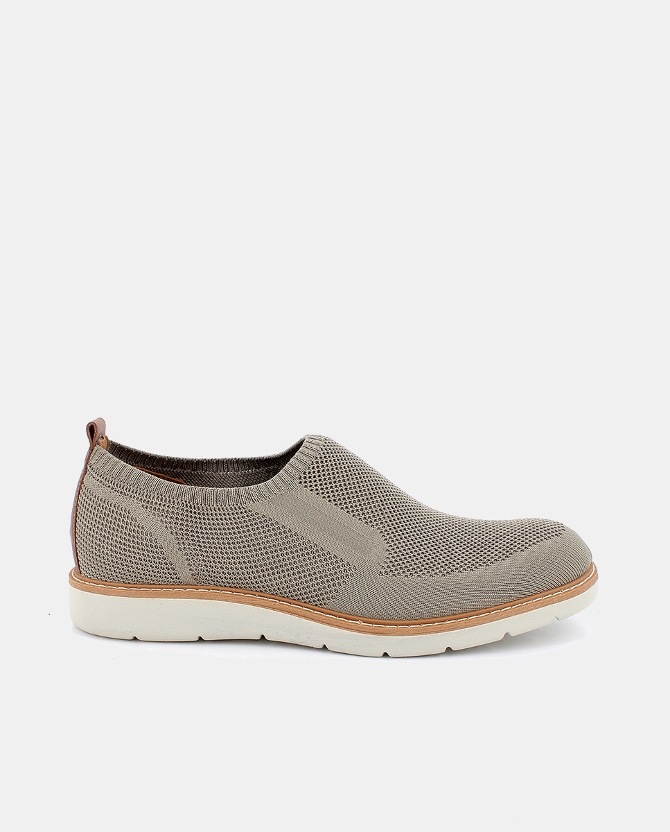 Sapatilhas Slip On com Parte Superior em Tecido e Pele e Palmilha em Pele - Bege Natural-1