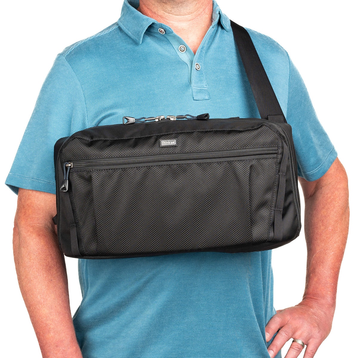 Bolso Think Tank PressPass Sling Negro-10