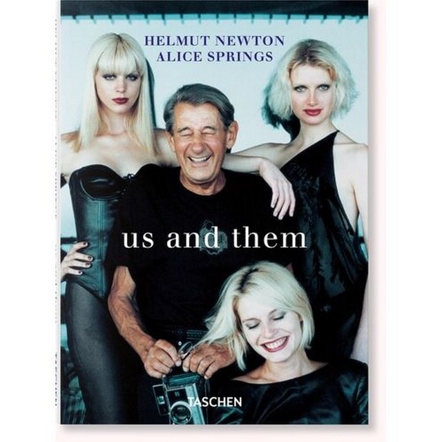 Imagem 0 de Helmut Newton & Alice Springs. Us and Them (Capa dura)