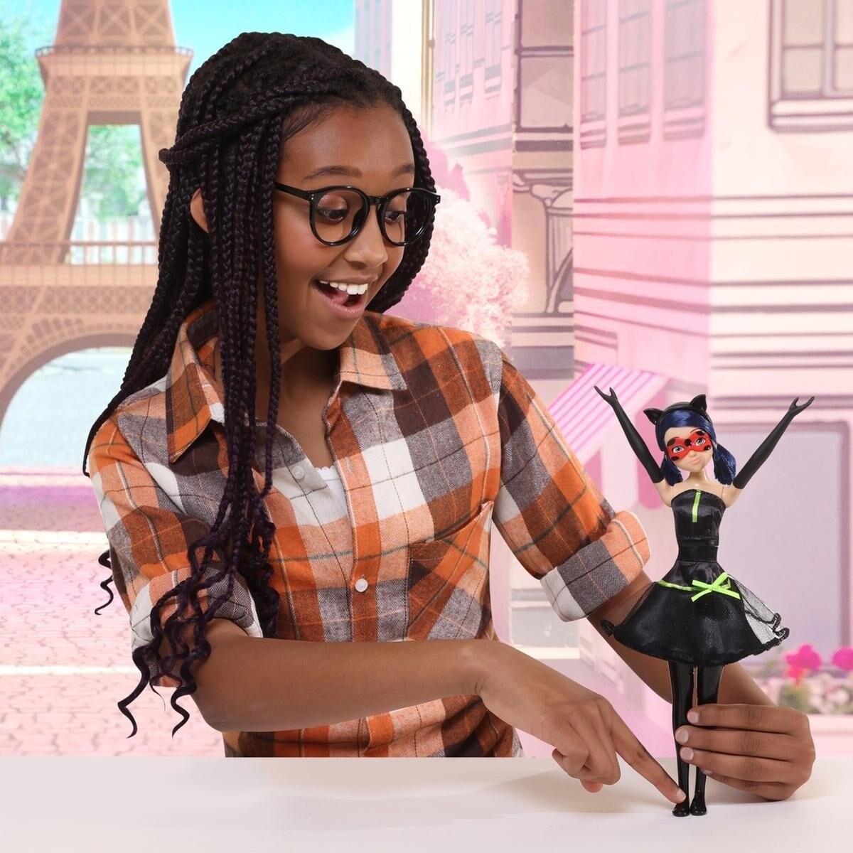 Miraculous Ladybug - Boneca Vestidos Surpresa 5