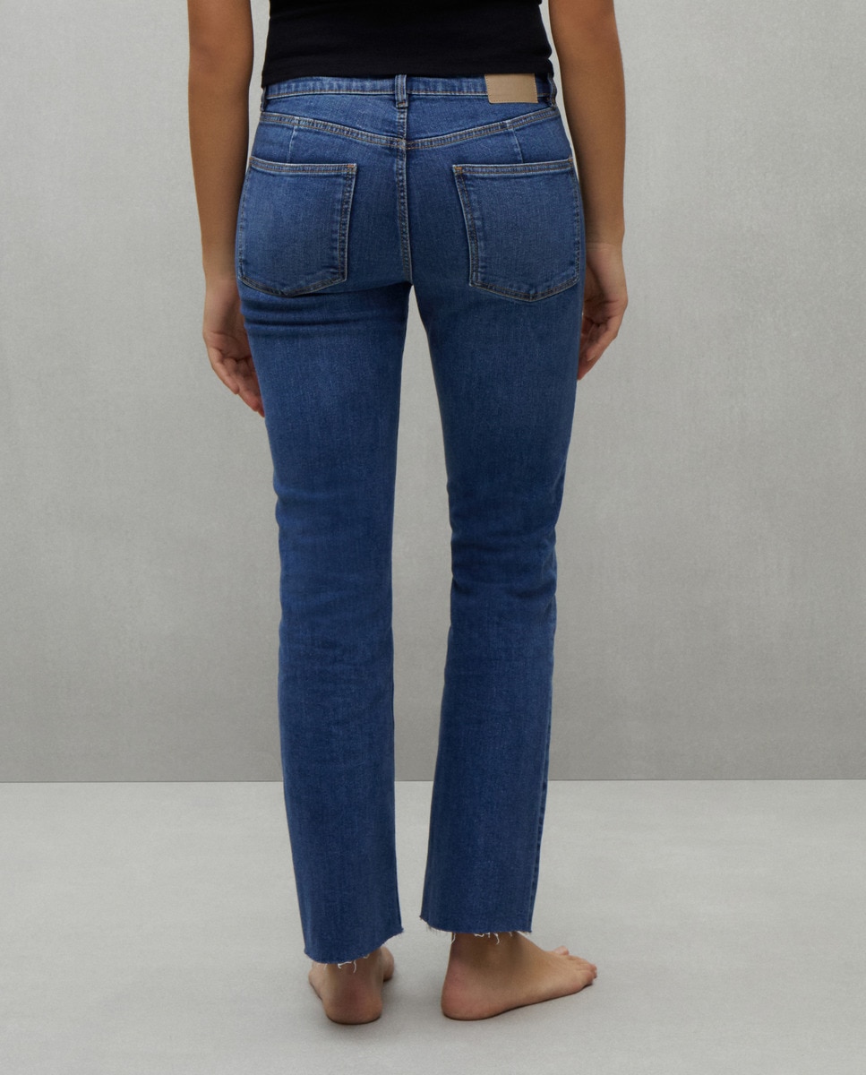 Jeans Crop Flare de Cintura Média Índigo-3