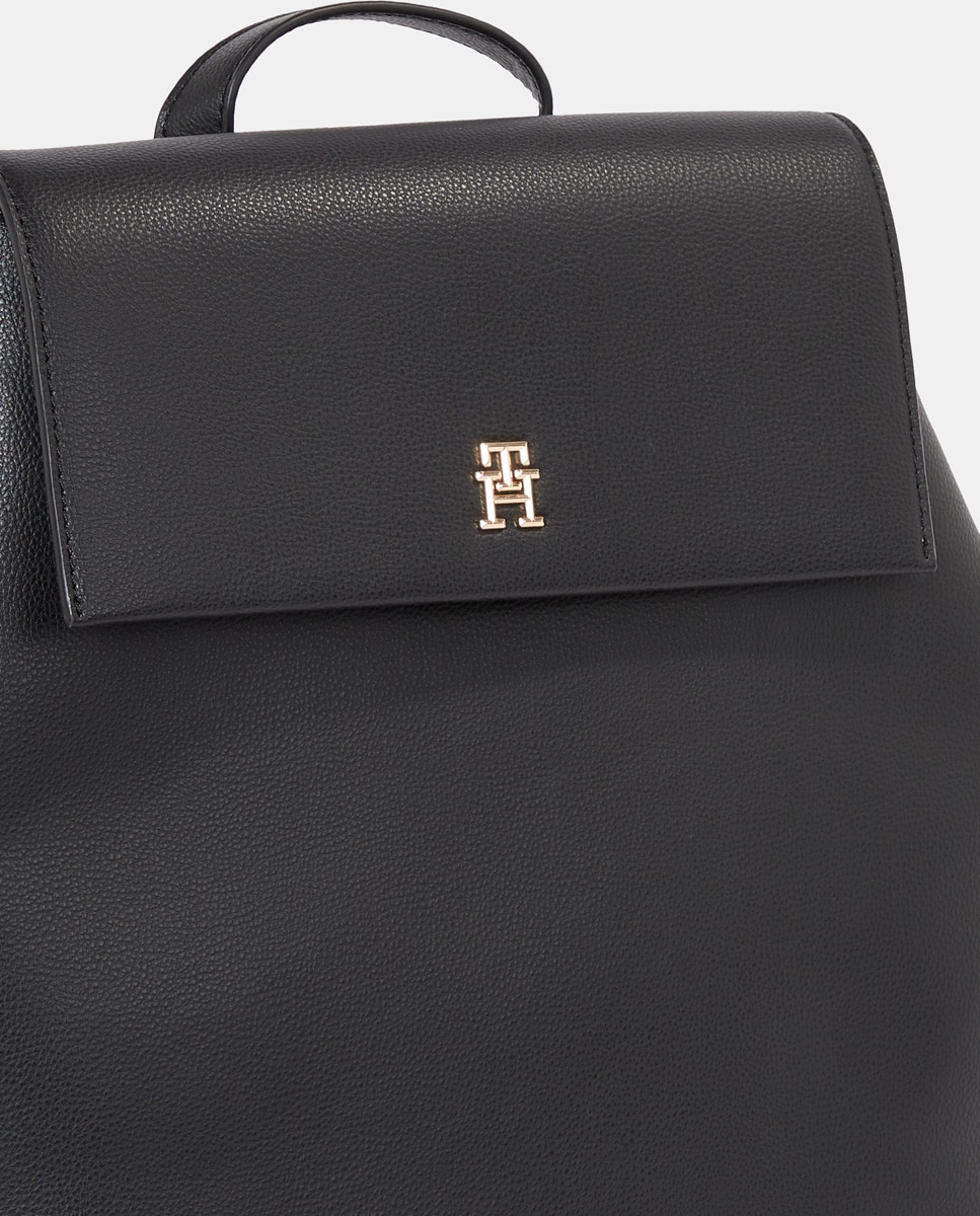 Mochila com Aba Preto-4