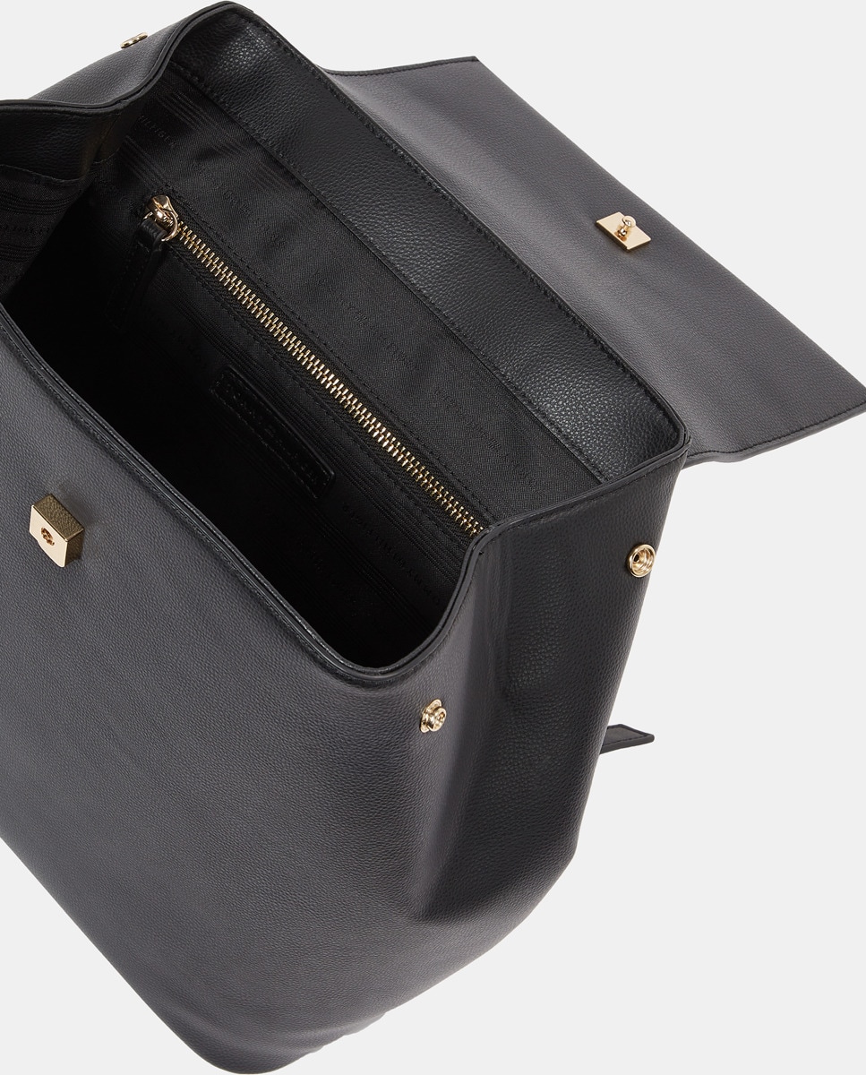 Mochila com Aba Preto-5
