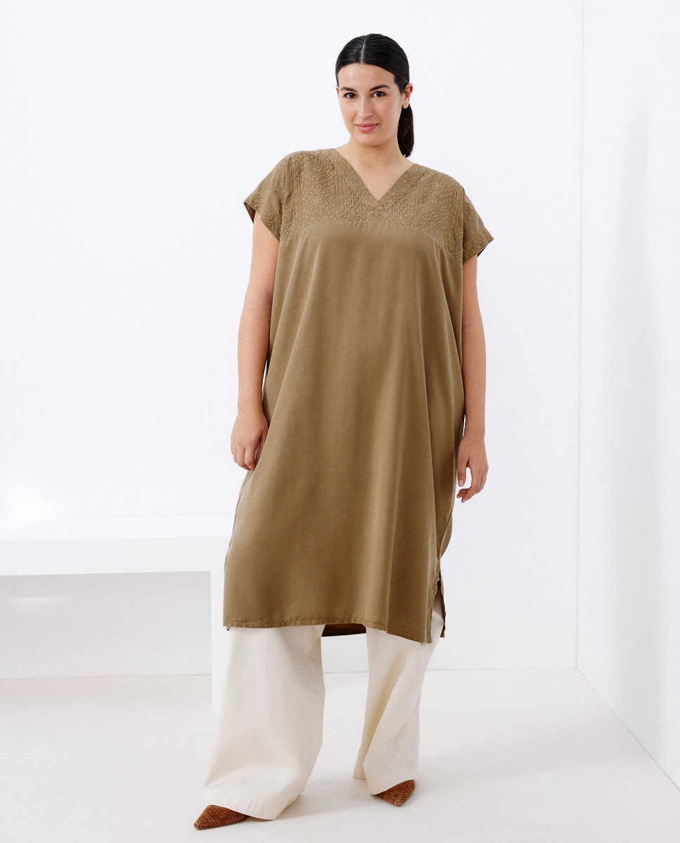 Vestido Tipo Túnica de Lyocell com Bordado 520 Caqui-2
